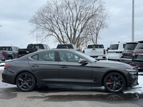 Used 2023 Genesis G70 3.3T w/ Sport Prestige Package image 40