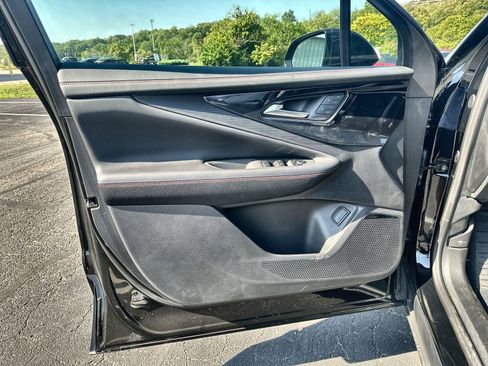 New 2025 Chevrolet Blazer EV RS image 21