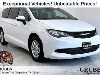 Used 2023 Chrysler Voyager LX FWD video 1
