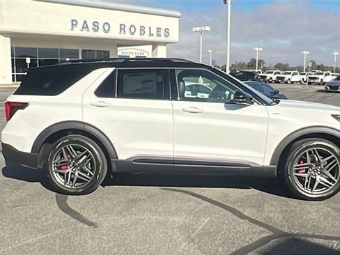 New 2025 Ford Explorer ST-Line w/ Premium Package image 2