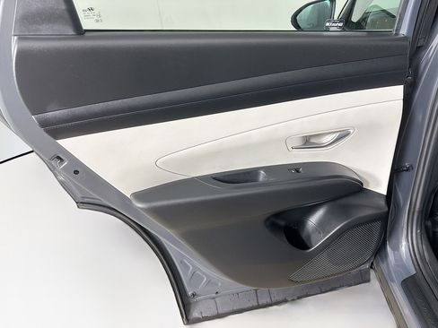 Used 2025 Hyundai Tucson SEL image 25