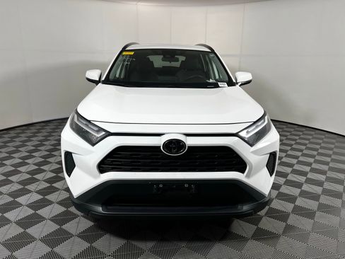 Used 2024 Toyota RAV4 XLE FWD image 2