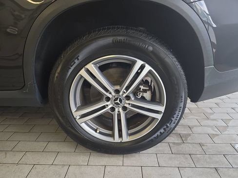 Certified 2020 Mercedes-Benz GLC 300 image 34