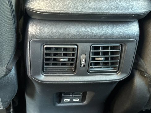 Certified 2025 Toyota RAV4 XLE FWD image 15