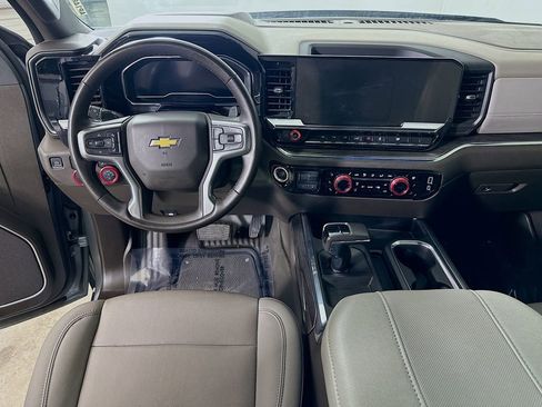 Used 2024 Chevrolet Silverado 1500 LTZ w/ Technology Package image 17
