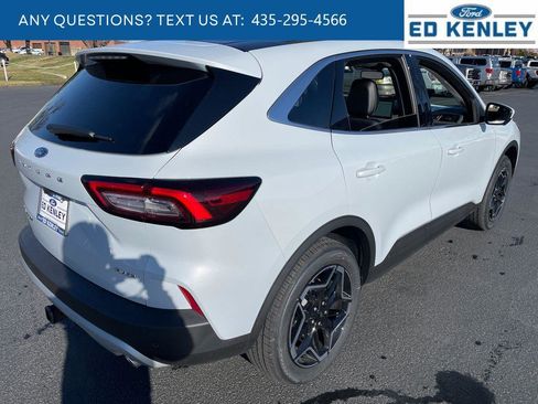 New 2026 Ford Escape Platinum w/ Premium Technology Package image 31