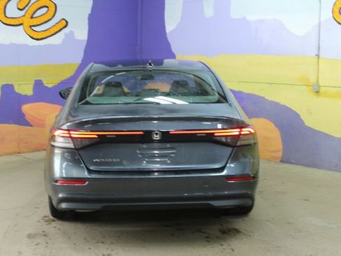 Used 2023 Honda Accord EX image 7