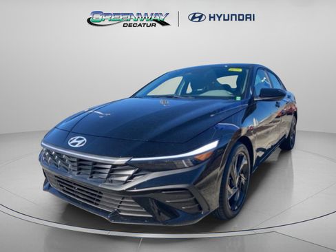 New 2026 Hyundai Elantra Sport image 4