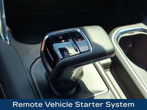 Used 2023 GMC Sierra 1500 Denali Ultimate AWD/4WD image 11