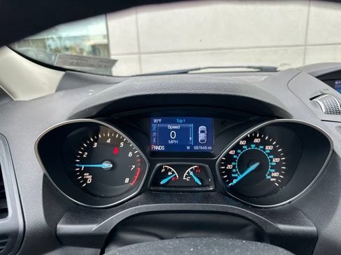 Used 2014 Ford Escape SE FWD image 24