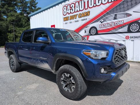 Used 2023 Toyota Tacoma TRD Off-Road w/ Technology Package RWD image 1