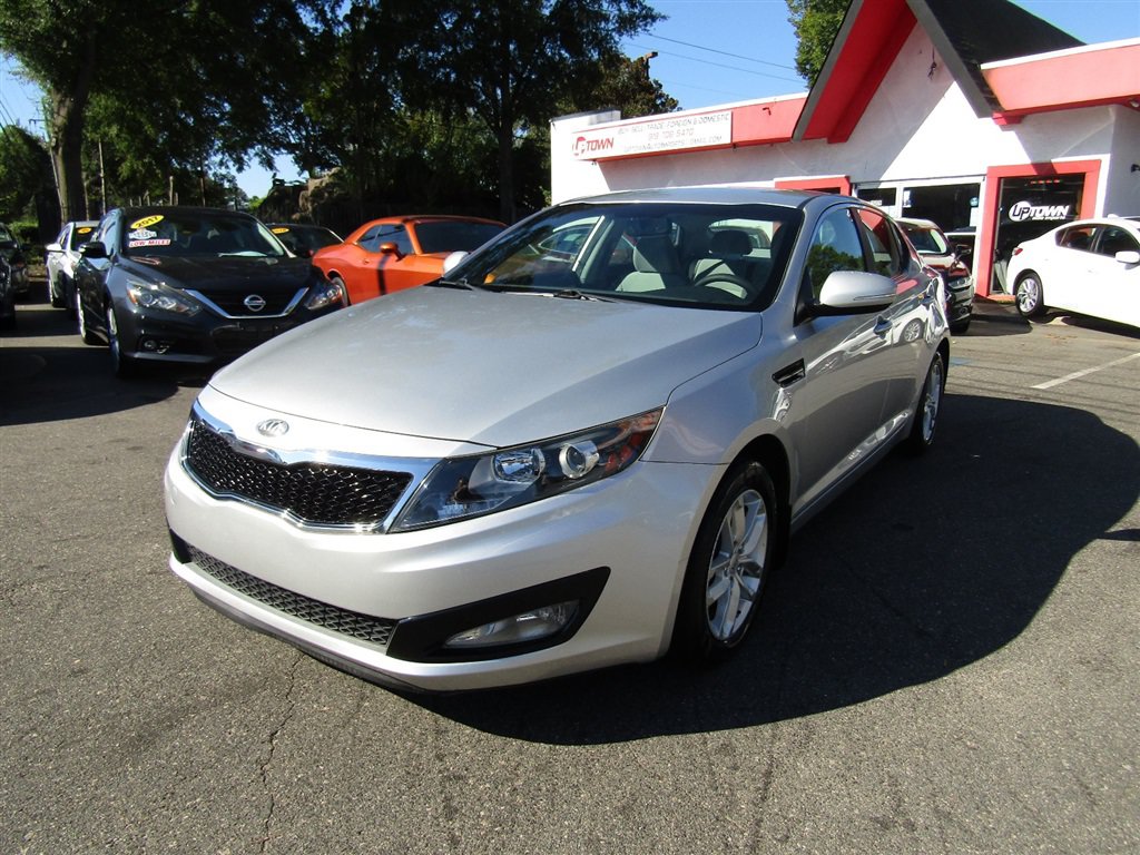 Used 2013 Kia Optima LX w/ Convenience Plus Pkg FWD image 1