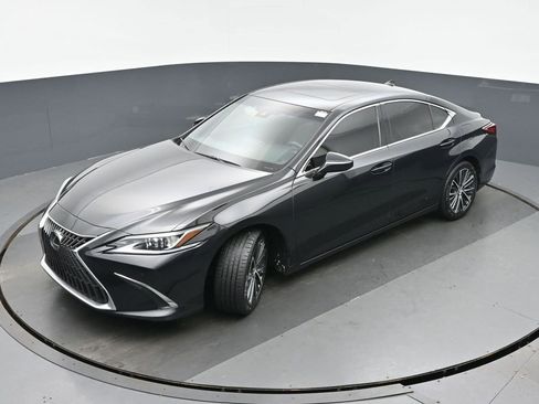 Used 2023 Lexus ES 350 w/ Premium Package image 32