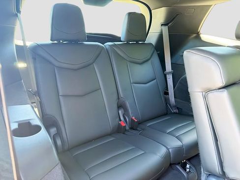 Used 2024 Cadillac XT6 Premium Luxury image 22