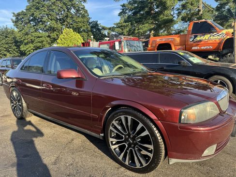 Used 2004 Lincoln LS image 2