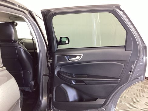 Used 2023 Ford Edge SEL w/ Convenience Package AWD/4WD image 11