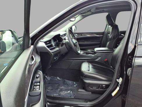 Used 2024 Jeep Grand Cherokee Limited 4xe AWD/4WD image 22