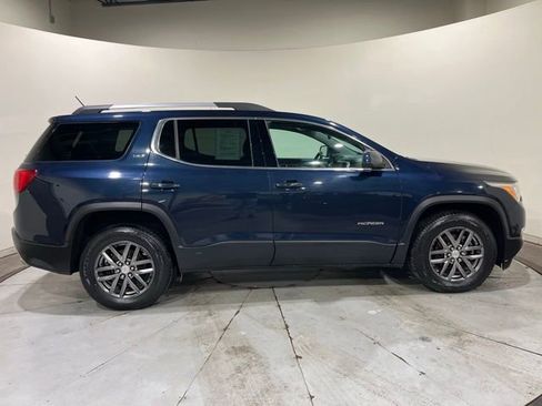 Used 2017 GMC Acadia SLT AWD/4WD image 15