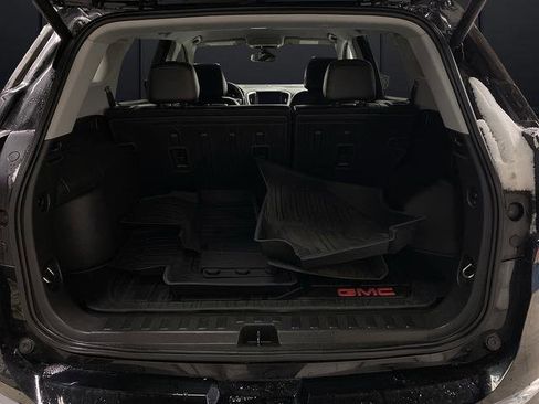 Used 2021 GMC Terrain SLT w/ Infotainment Package II image 12