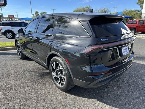 Used 2024 Lincoln Nautilus Premier w/ Jet Appearance Package image 4