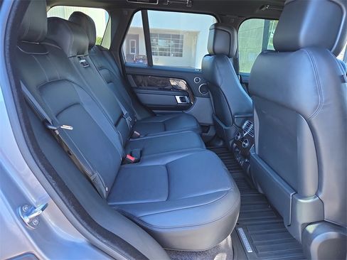 Used 2022 Land Rover Range Rover Westminster Edition image 15