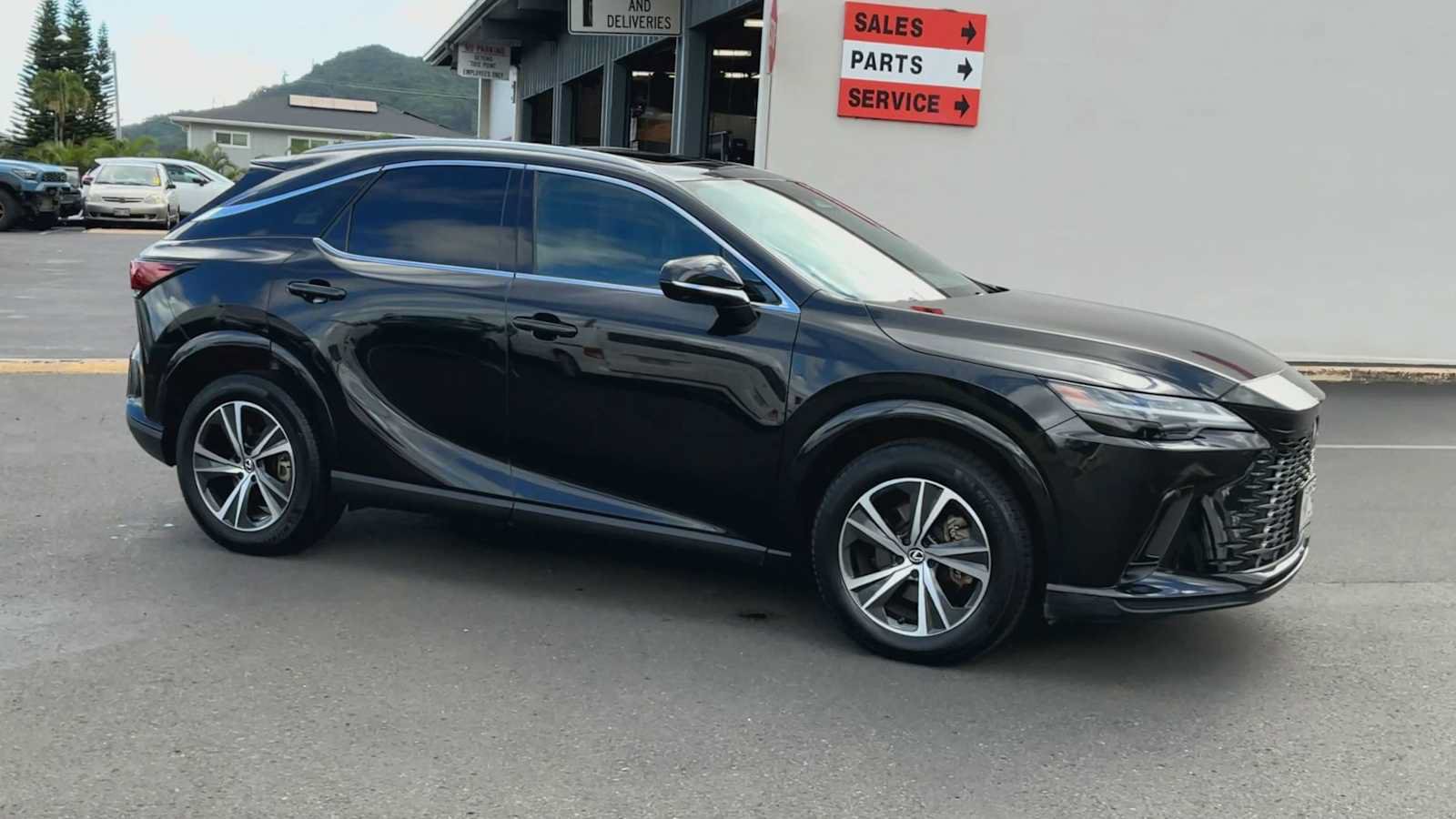 Used 2025 Lexus RX 350h AWD/4WD image 9
