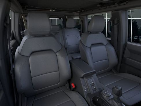 New 2025 Ford Bronco Outer Banks image 10