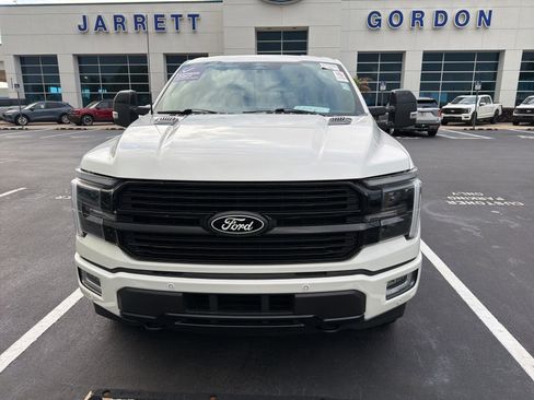 Used 2025 Ford F150 Platinum image 16