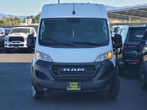 Used 2023 RAM ProMaster 2500 FWD image 2