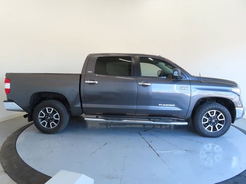 Used 2019 Toyota Tundra SR5 w/ SR5 Upgrade Package image 2