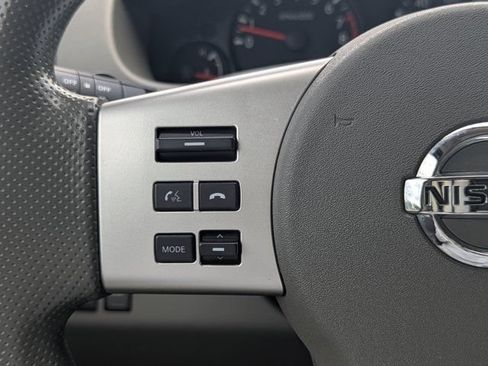 Used 2021 Nissan Frontier SV RWD image 21
