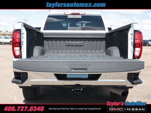 Used 2025 GMC Sierra 2500 SLE w/ SLE Value Package; AWD/4WD image 32