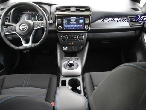 Used 2025 Nissan Leaf S FWD image 14