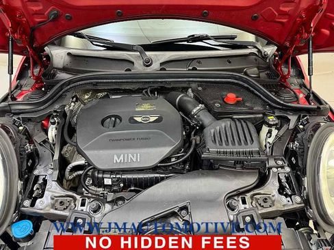 Used 2015 MINI Cooper 4-Door Hardtop image 10