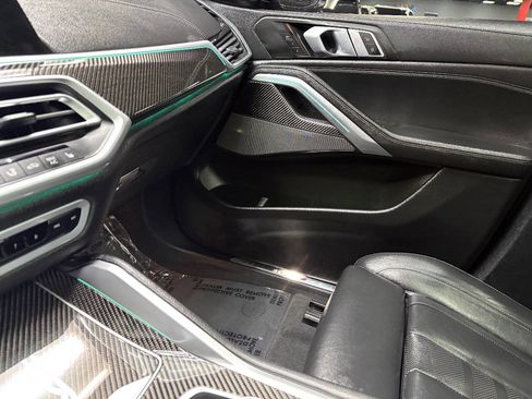 Used 2020 BMW X6 M50i image 33