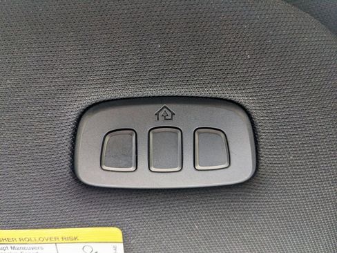 Used 2022 Ford F150 Lariat w/ Equipment Group 502A High image 64