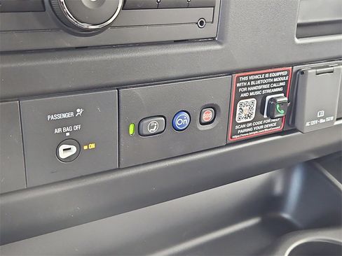 New 2025 Chevrolet Express 2500 w/ Driver Convenience Package image 9