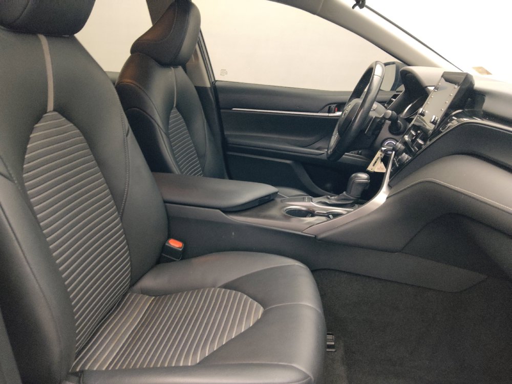 Used 2023 Toyota Camry SE FWD image 21