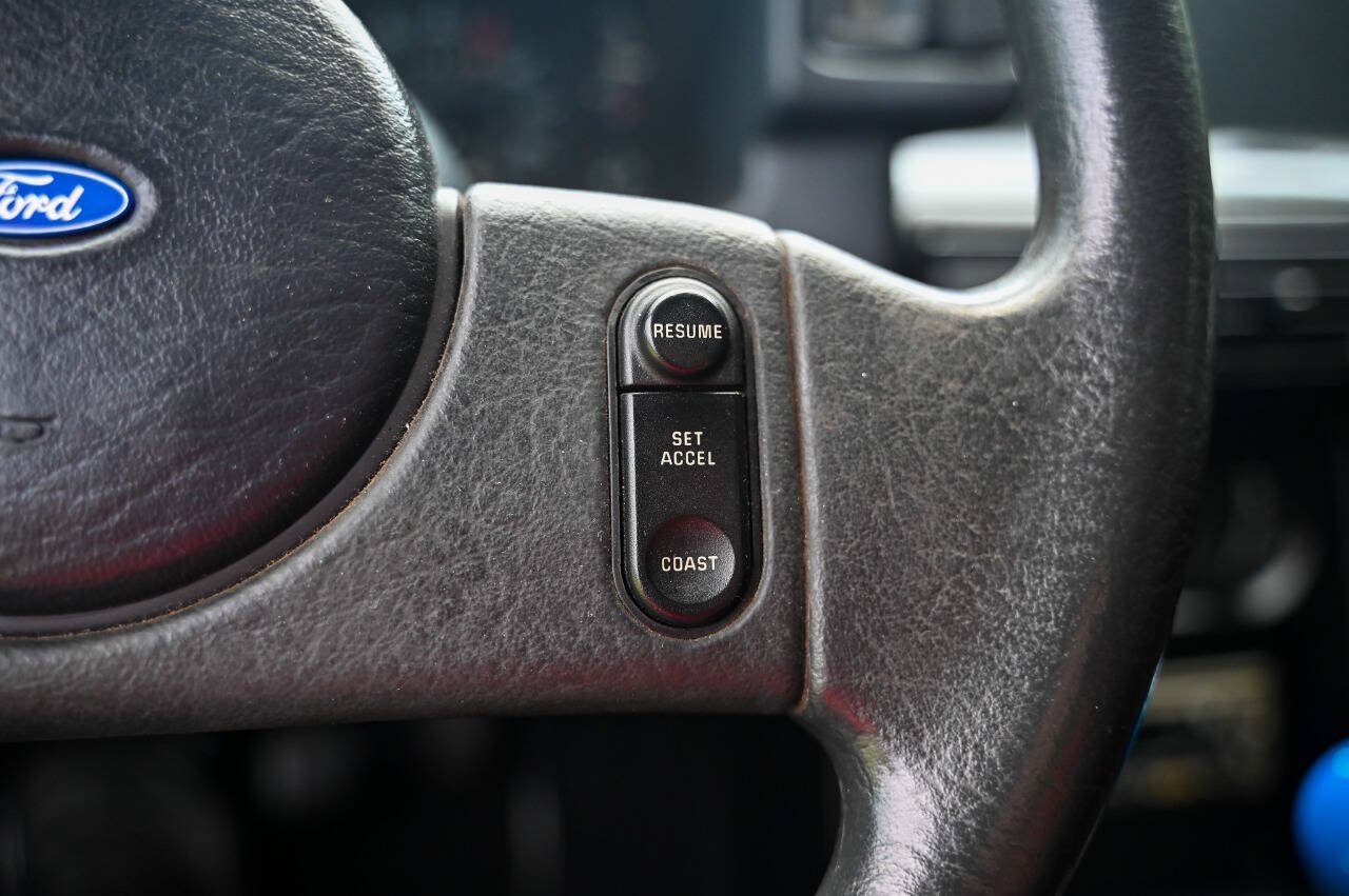 Used 1989 Ford Mustang LX RWD image 82