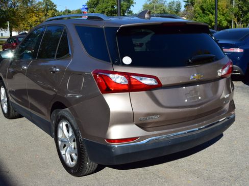 Used 2018 Chevrolet Equinox Premier image 8
