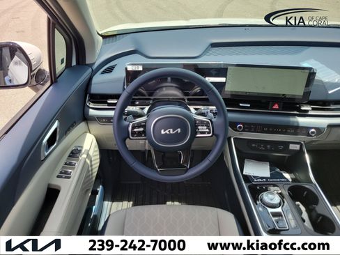 New 2026 Kia Carnival EX FWD image 19