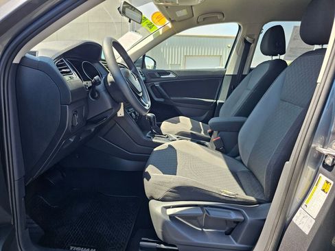 Used 2019 Volkswagen Tiguan S AWD/4WD image 10