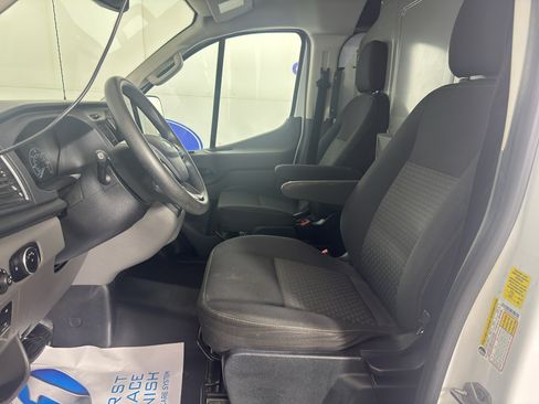 Used 2023 Ford Transit 250 Low Roof AWD image 14