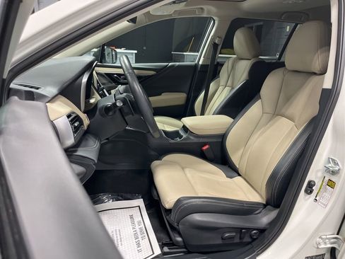 Used 2023 Subaru Outback Limited image 13