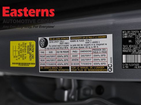 Used 2025 Toyota 4Runner SR5 AWD/4WD image 35