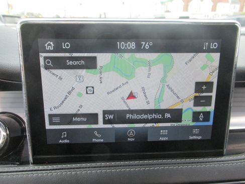 Used 2022 Lincoln Corsair AWD w/ Premium Package image 39