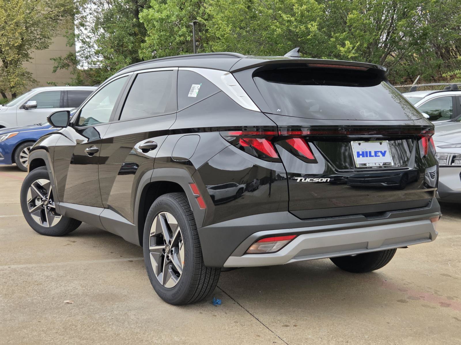 New 2026 Hyundai Tucson SEL Plus FWD image 3