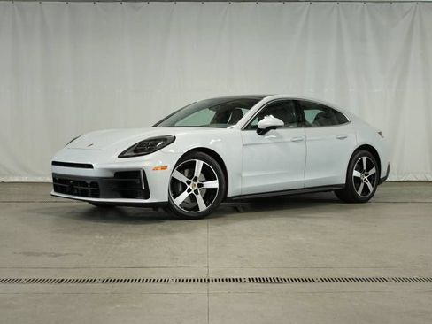 Certified 2025 Porsche Panamera 4 AWD/4WD image 1