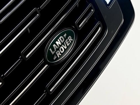 Used 2025 Land Rover Range Rover Long Wheelbase Autobiography image 39