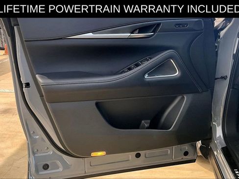 Certified 2025 INFINITI QX60 Luxe w/ Black Edition image 17